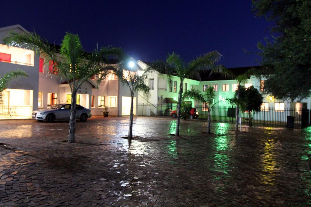 Casa Bianca Guest Lodge Hartbeespoort Exterior foto
